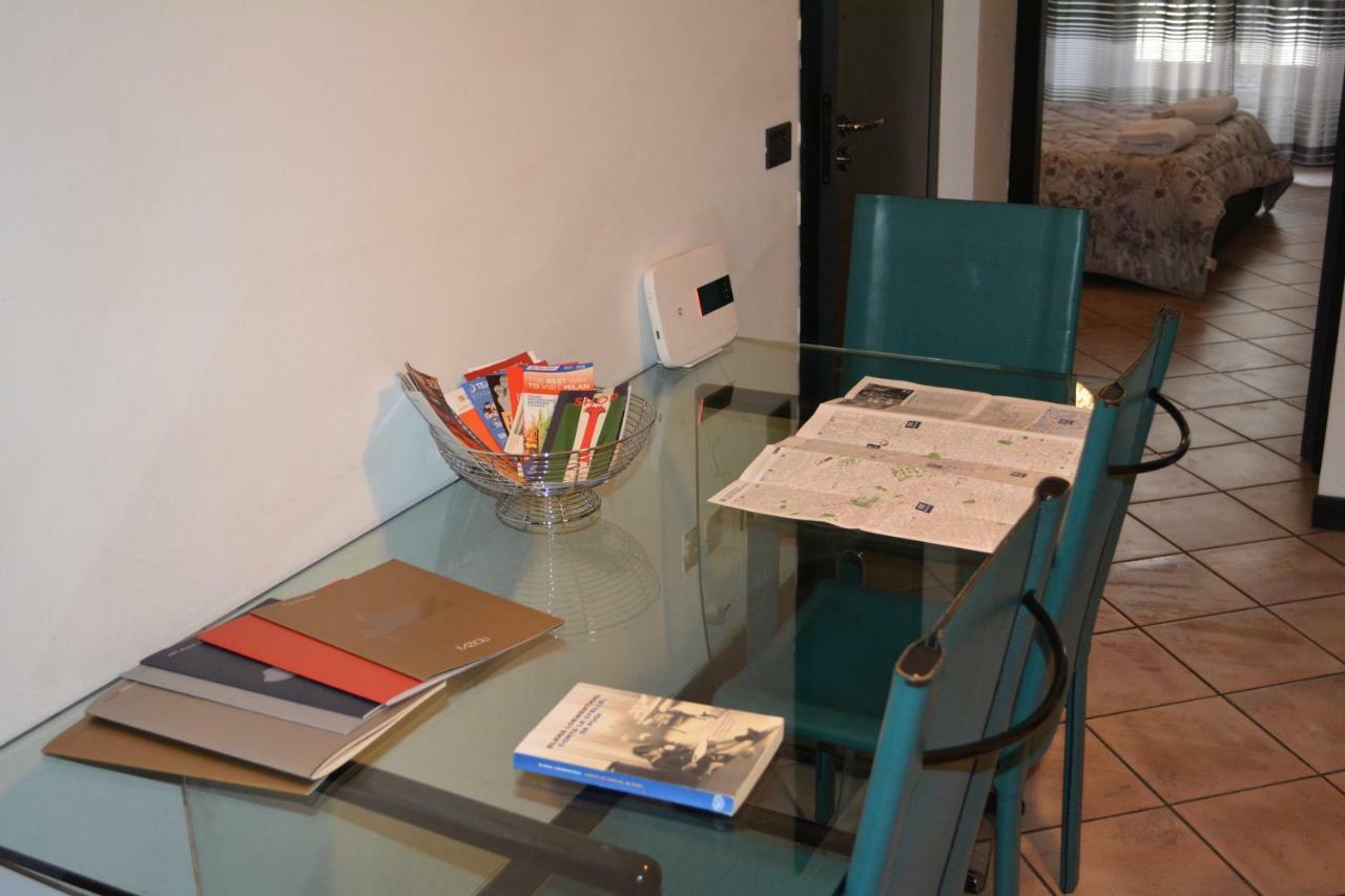 Apartment In Duomo Milano Exterior foto